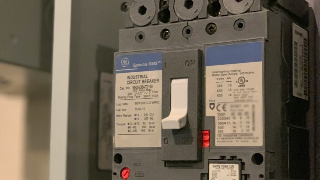circuit breaker
